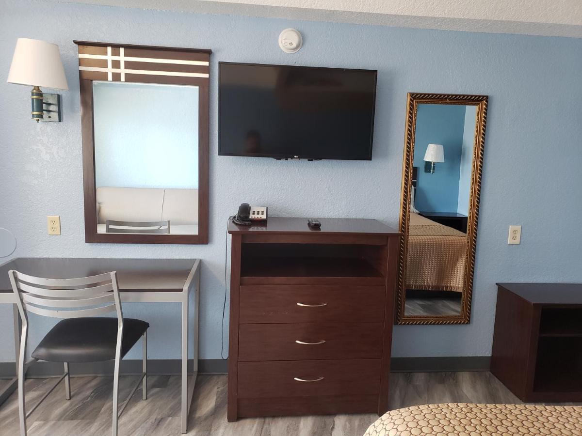 Regency Inn Motel By The Beach Corpus Christi Exterior photo